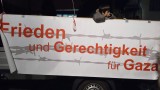 Banner am Demo-Fahrzeug, Frieden-für-Palästina-Demo, Stuttgart, 19.11.23